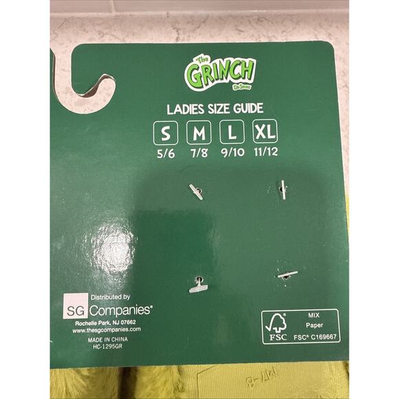 GRINCH Ladies Med 7/8 FAUX FUR Memory Foam Hood Back Slippers House Shoes NEW - Picture 4 of 6